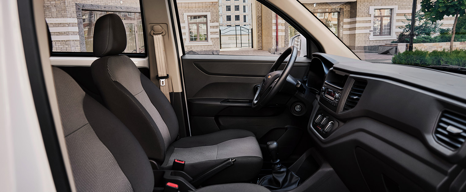 Damas Interior
